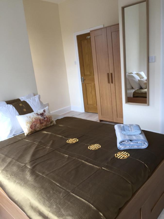 Yellow House Chelsea Bed & Breakfast Londra Exterior foto